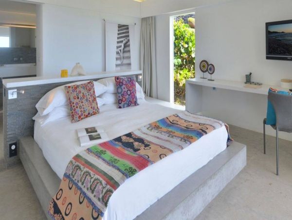 St. Barts Home 993927