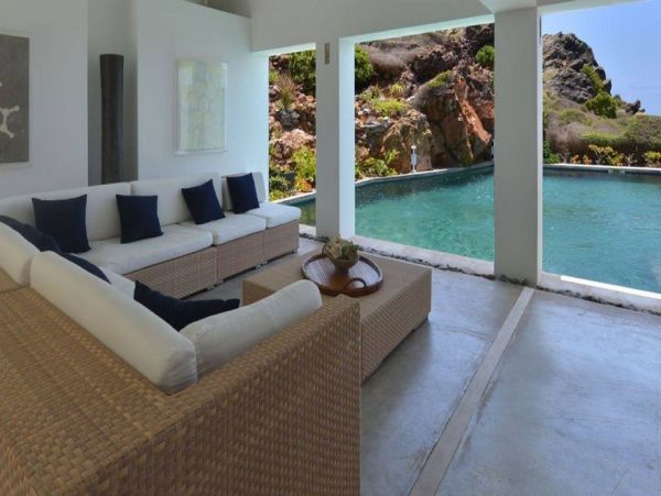 St. Barts Home 993927
