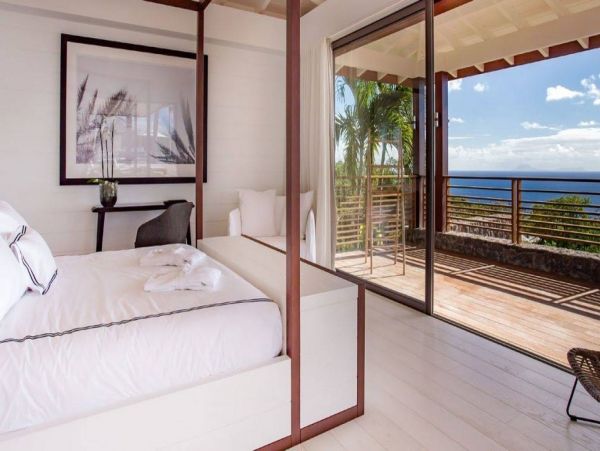 St. Barts Home 993928