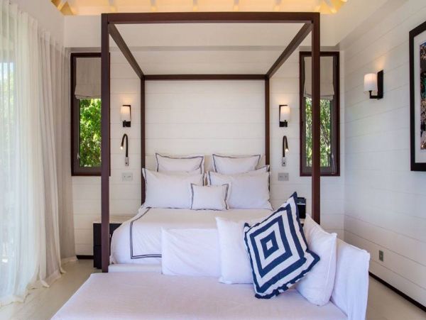 St. Barts Home 993928
