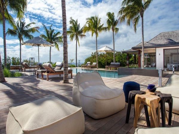 St. Barts Home 993928