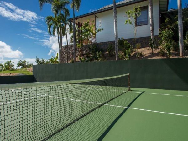 St. Barts Home 993928