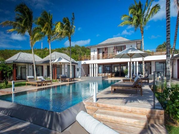 St. Barts Home 993928