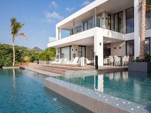 St. Barts Home 993929