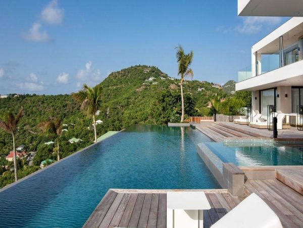 St. Barts Home 993929