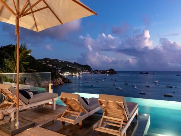 St. Barts Home 993930