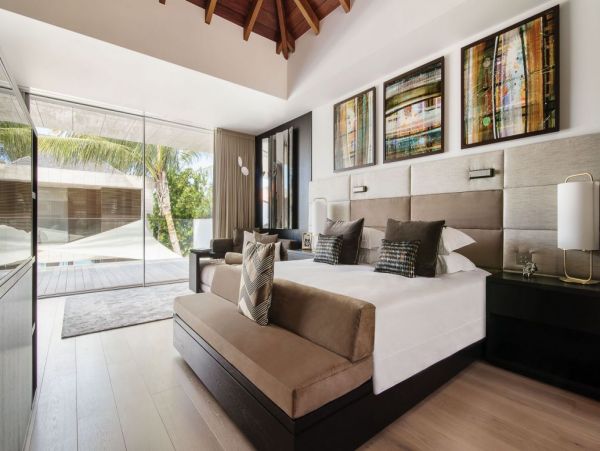 St. Barts Home 993931