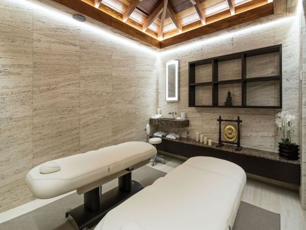 St. Barts Home 993931