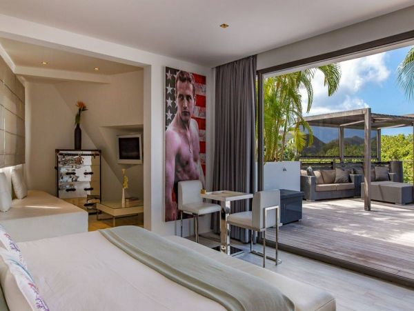 St. Barts Home 993932