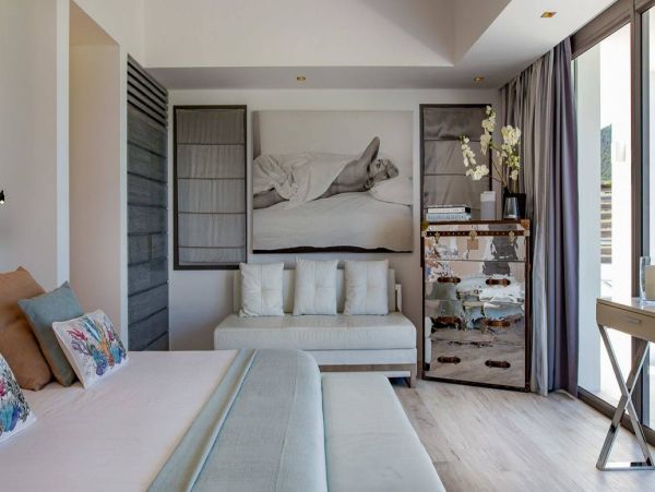 St. Barts Home 993932