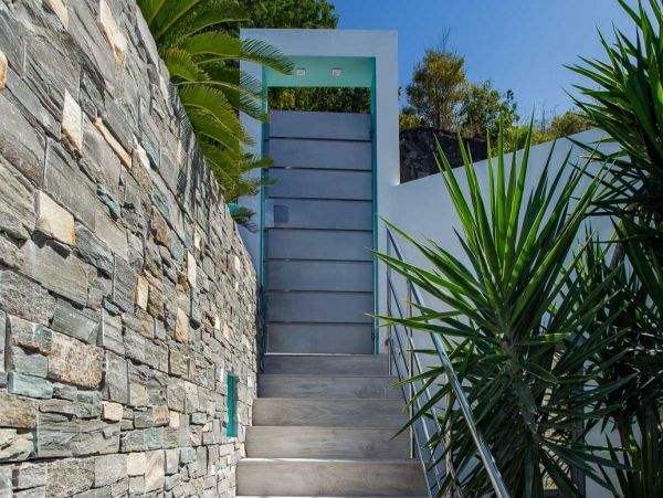 St. Barts Home 993932