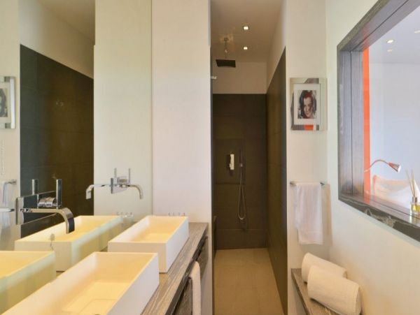 St. Barts Home 993934