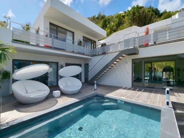 St. Barts Home 993934