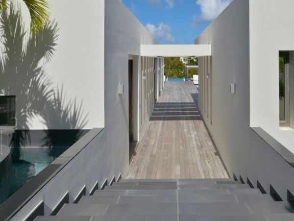 St. Barts Home 993934