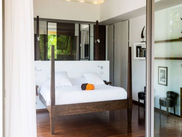 St. Barts Home 993935