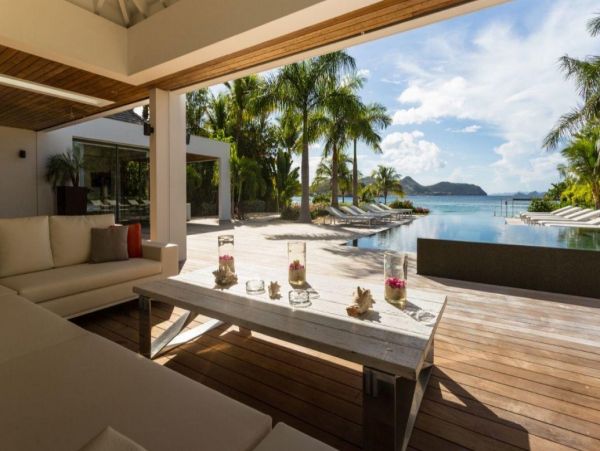 St. Barts Home 993935