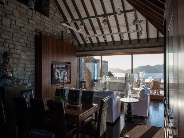 St. Barts Home 993936
