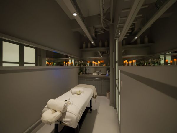 St. Barts Home 993936