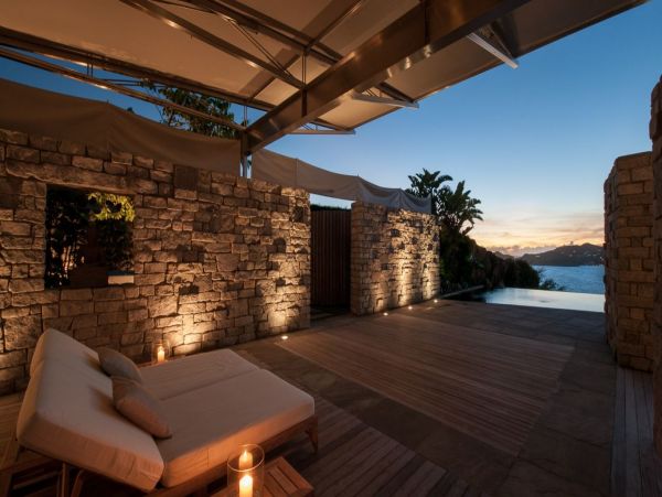 St. Barts Home 993936