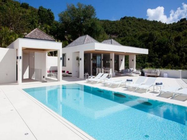 St. Barts Home 993937