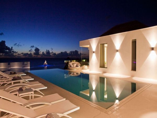 St. Barts Home 993937