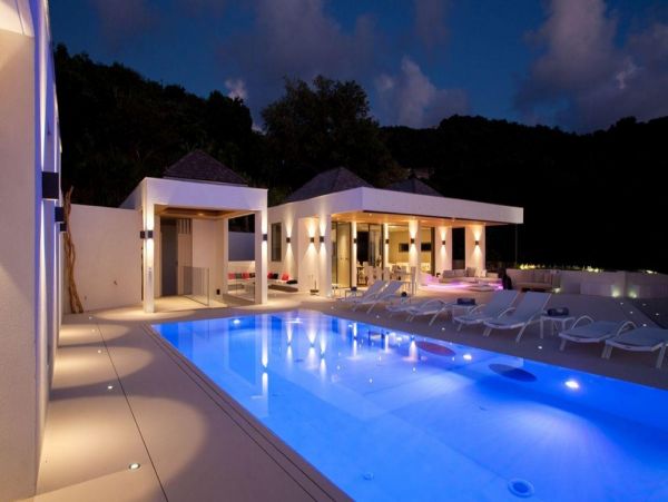 St. Barts Home 993937