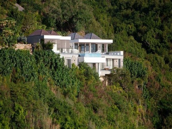St. Barts Home 993937