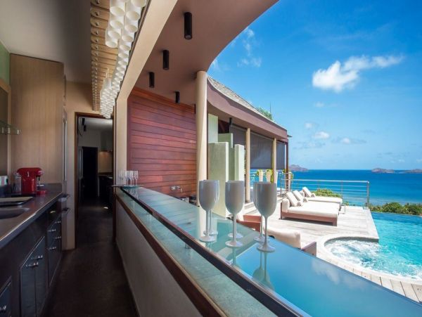 St. Barts Home 993939