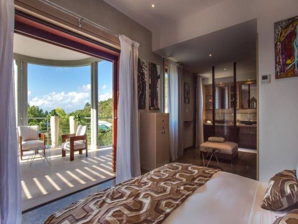 St. Barts Home 993939