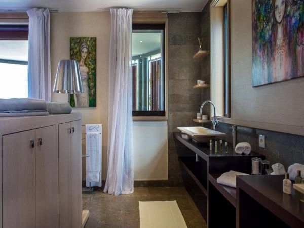 St. Barts Home 993939