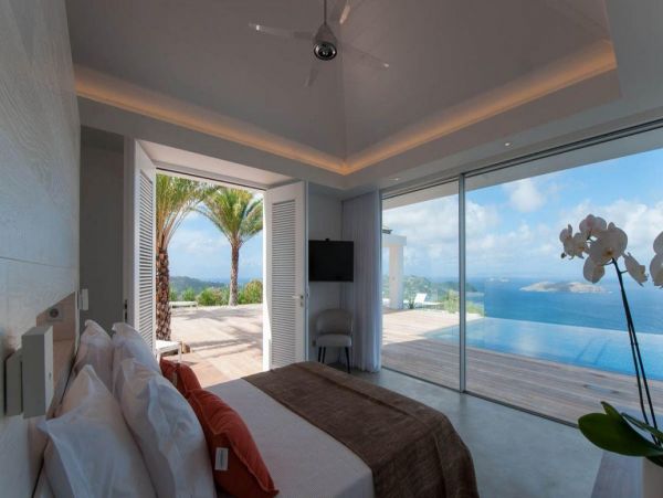 St. Barts Home 993940