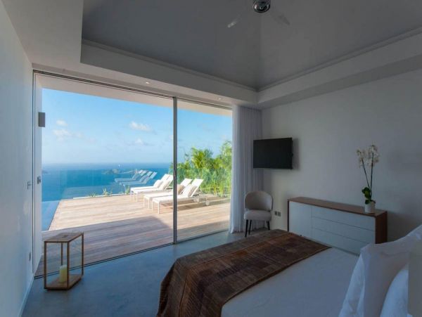 St. Barts Home 993940