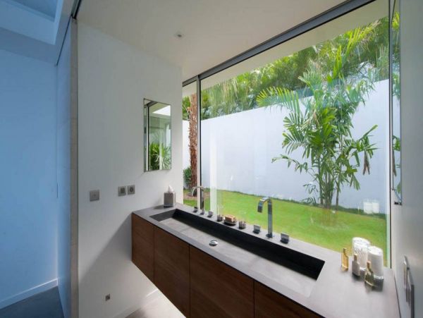 St. Barts Home 993940