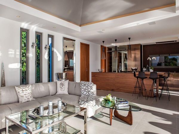 St. Barts Home 993941