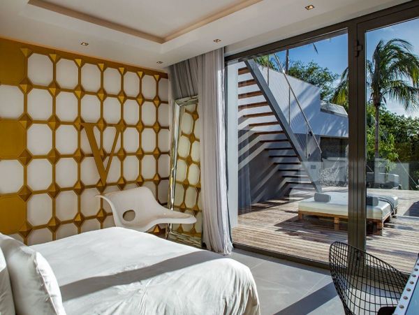 St. Barts Home 993941
