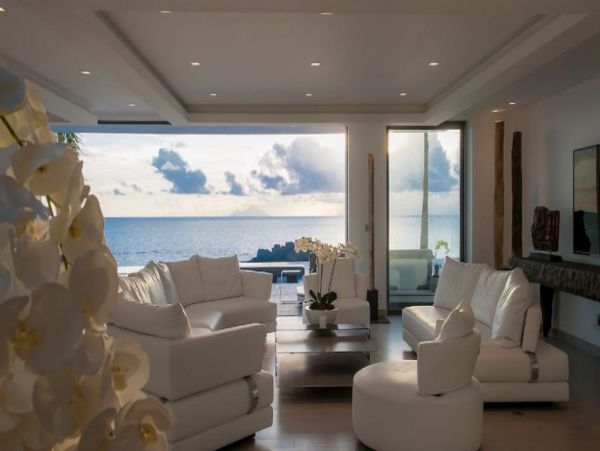 St. Barts Home 993942
