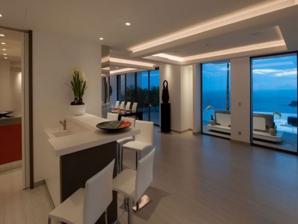 St. Barts Home 993942
