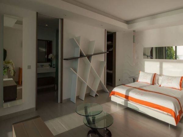 St. Barts Home 993942