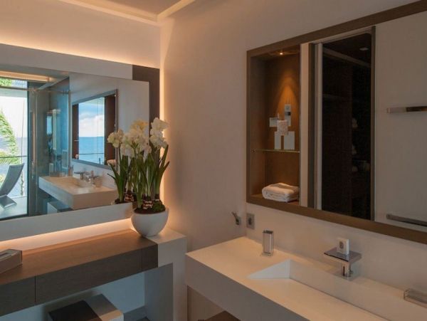 St. Barts Home 993942