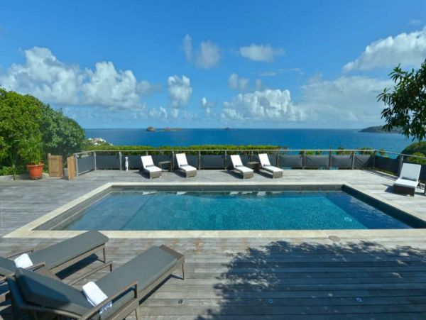 St. Barts Home 993943