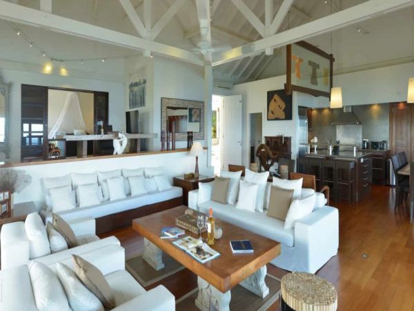 St. Barts Home 993943