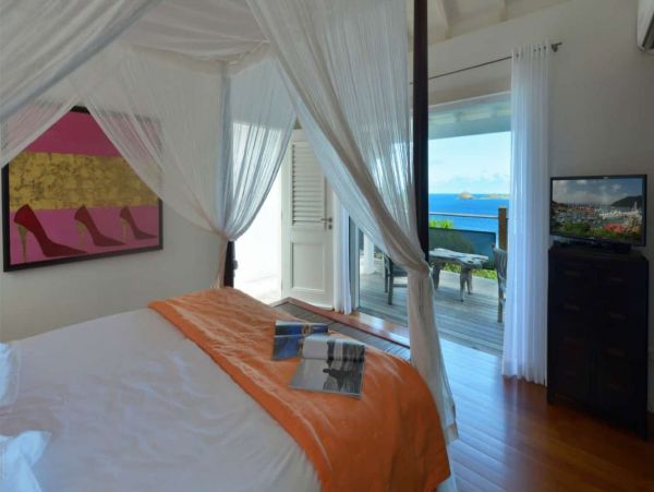 St. Barts Home 993943