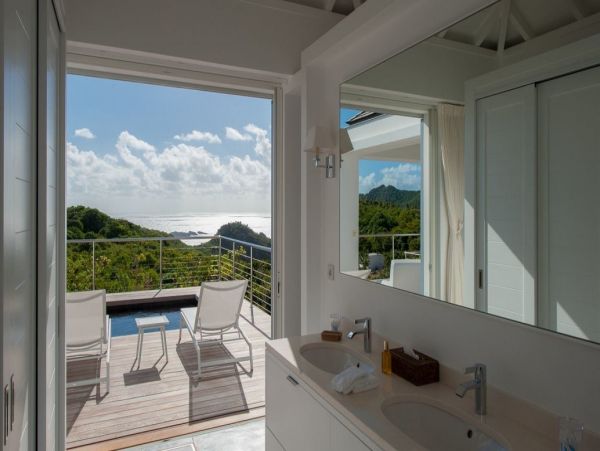 St. Barts Home 993944