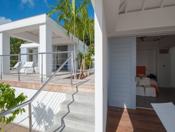 St. Barts Home 993944