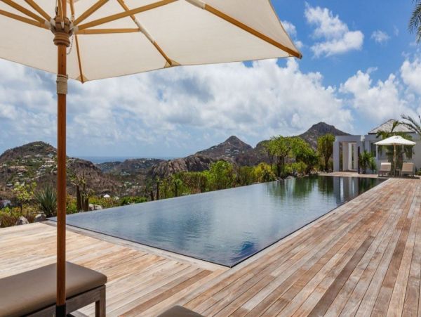 St. Barts Home 993945
