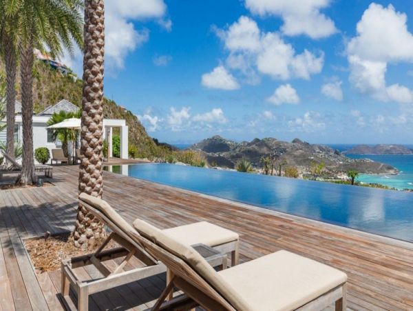 St. Barts Home 993945