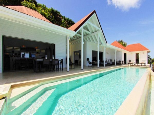 St. Barts Home 993946