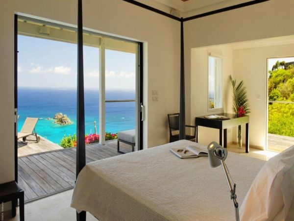 St. Barts Home 993946