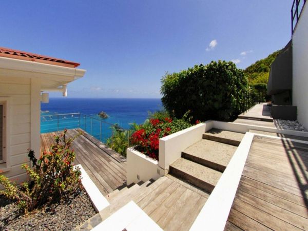 St. Barts Home 993946