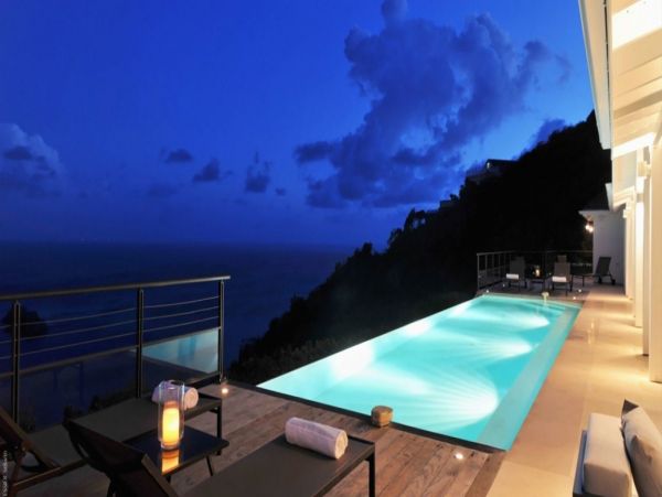 St. Barts Home 993946